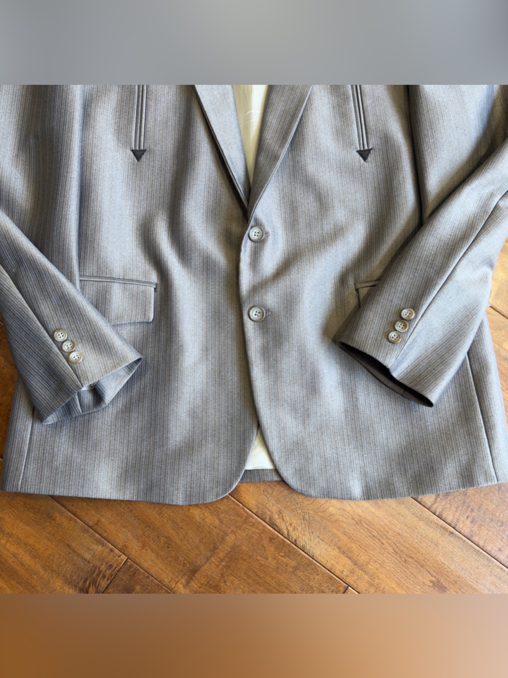 Silverado USA Light Gray Men’s Blazer Jacket - Two-Button Sport Coat - Picture 5 of 14